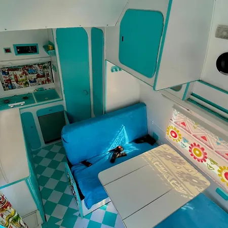 Campervan Dory *